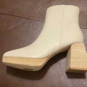 Brand new Booties Mi.im